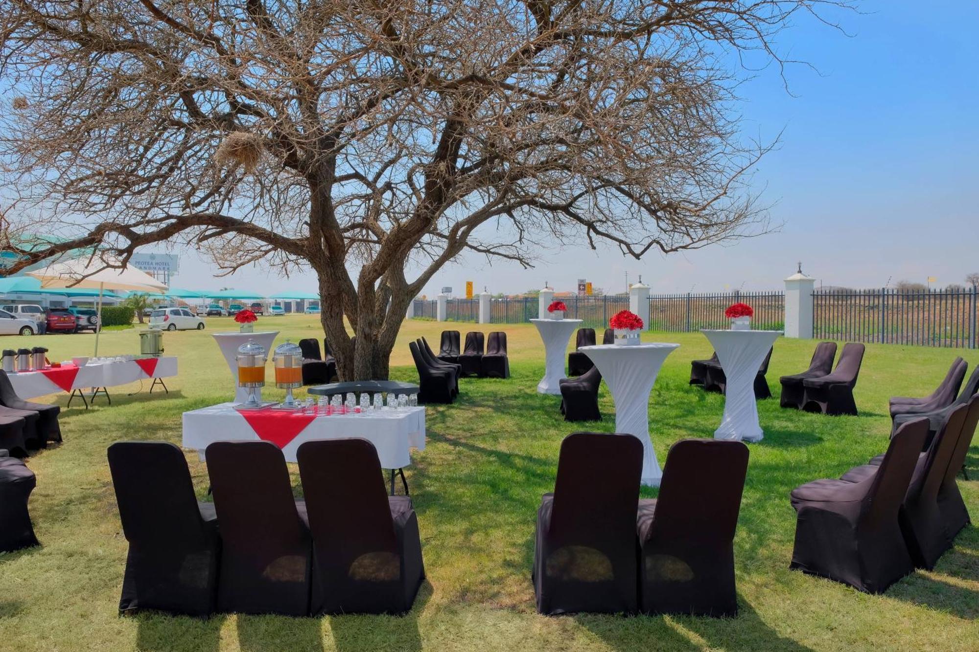 Protea Hotel By Marriott Polokwane Landmark Exterior photo