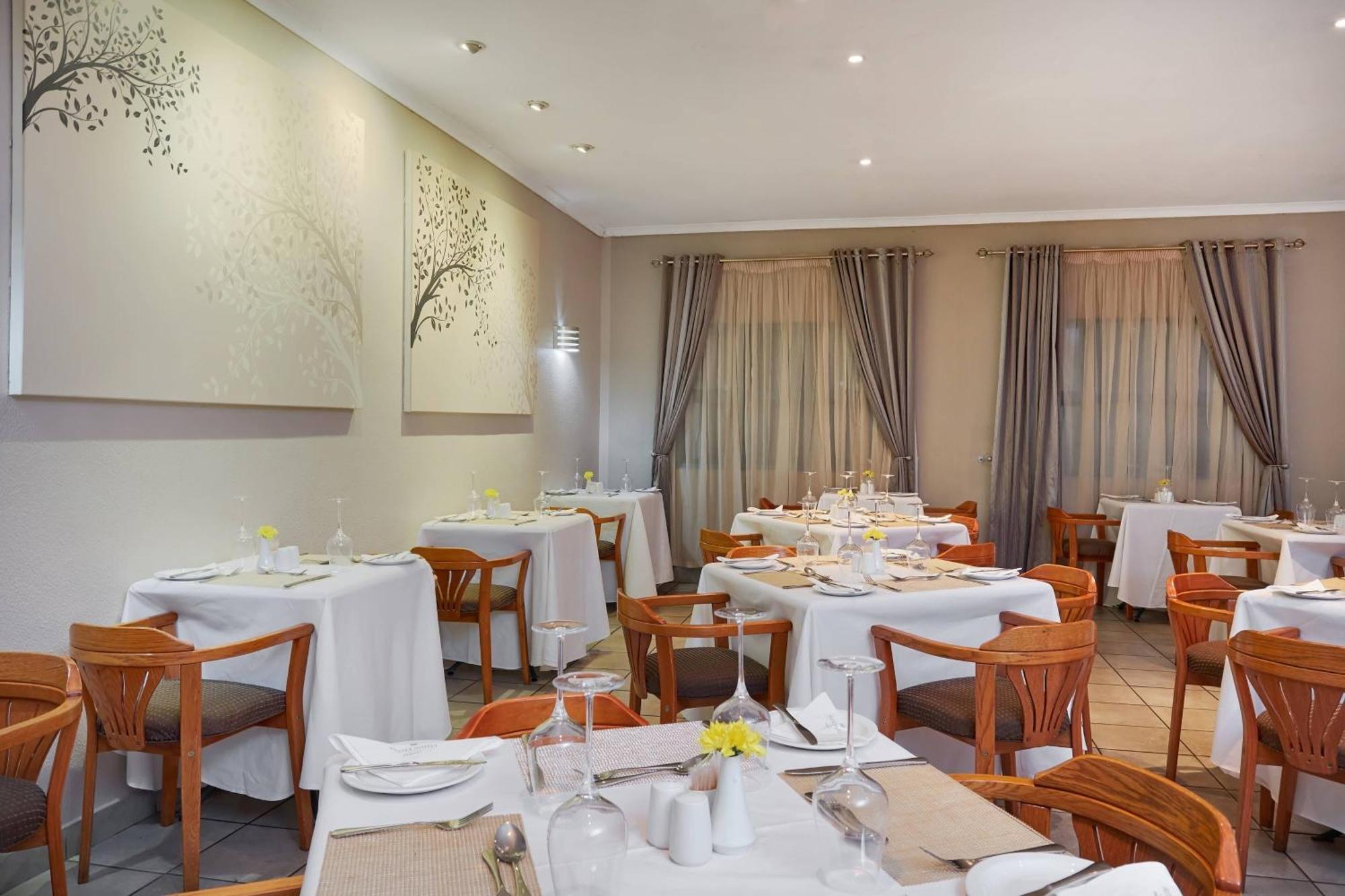 Protea Hotel By Marriott Polokwane Landmark Exterior photo